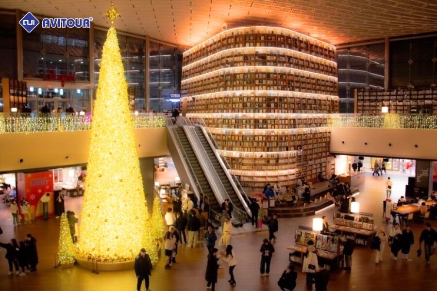 Thư viện Starfield Library: Chiêm ngưỡng “biển sách” giữa lòng Gangnam