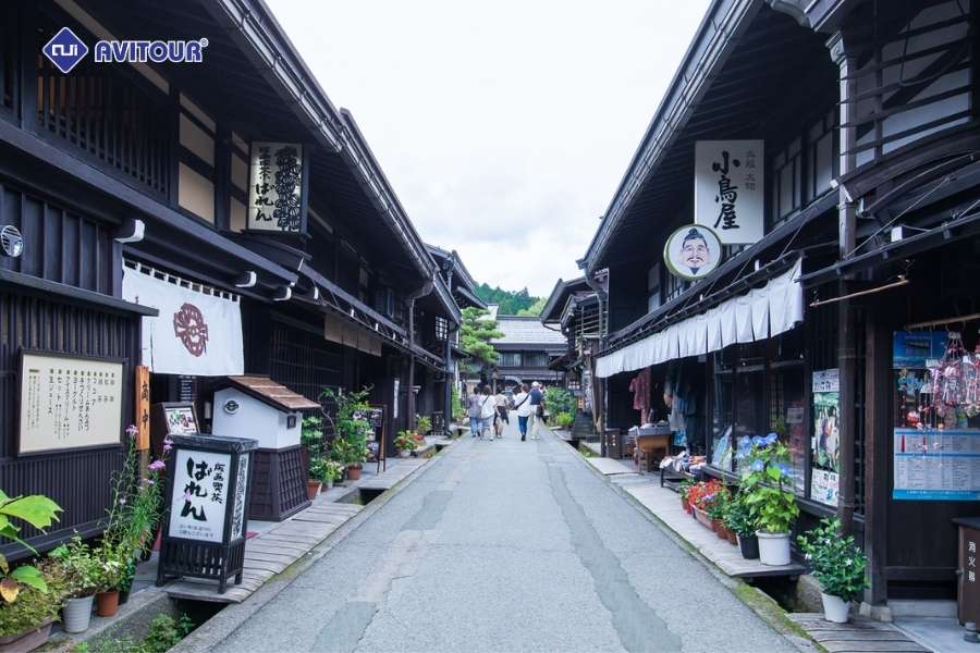 Top 6 Trải Nghiệm Nhất Định Phải Thử Ở Thành Phố Cổ Takayama
