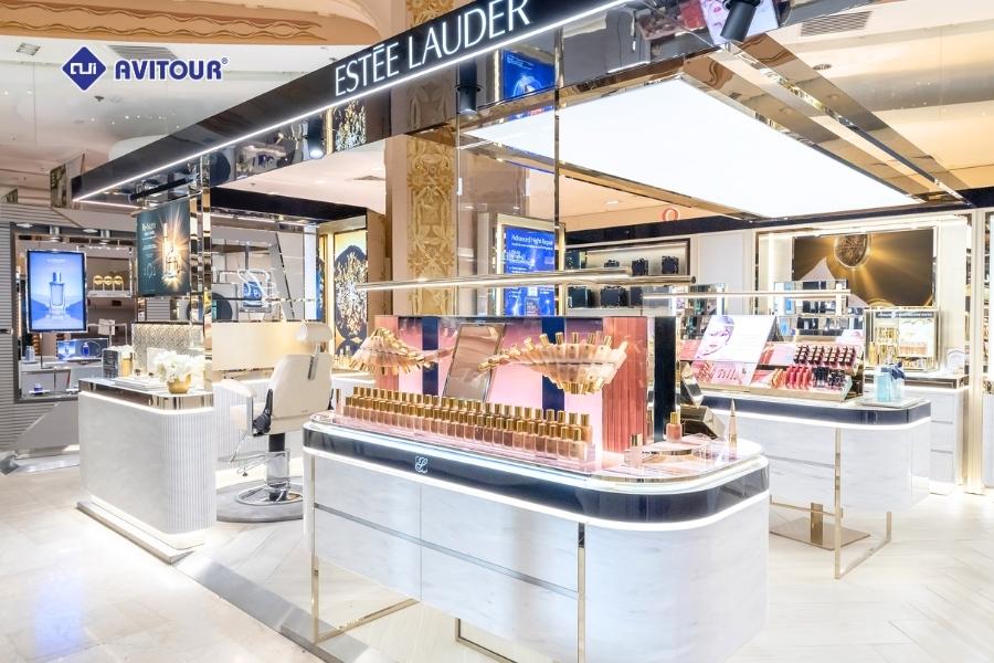 Trung tâm mua sắm Galeries Lafayette - Biểu tượng mua sắm xa hoa Paris