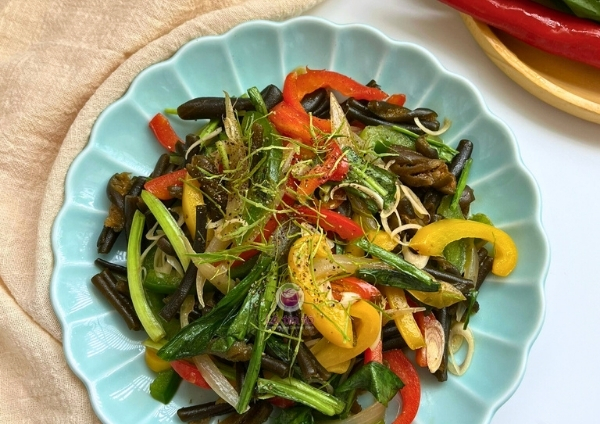 CÁCH LÀM TẢO XOẮN XÀO NGŨ SẮC ĐƠN GIẢN TẠI NHÀ