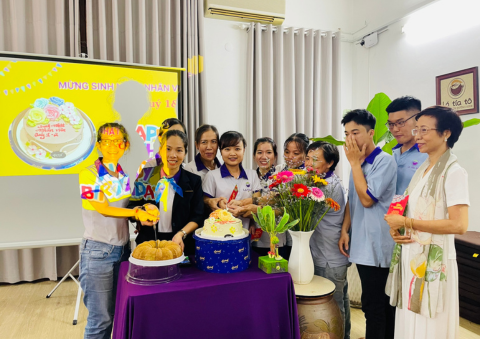 LÁ TÍA TÔ CÙNG VĂN HOÁ DOANH NGHIỆP