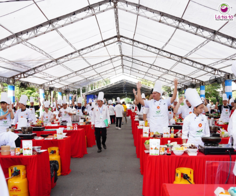 Cuộc thi Green Master Chef Vietnam 2025 với nhiều các bạn trẻ tham gia