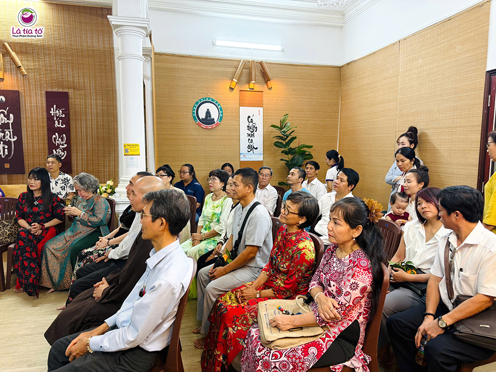 Phụ nữ yêu thương - Tỏa sáng