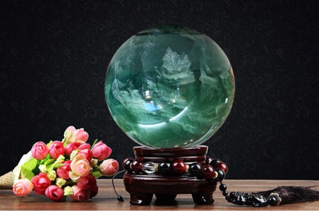 11+ Quà Tặng Phong Thủy Để Bàn Làm Việc Mang Lại May Mắn