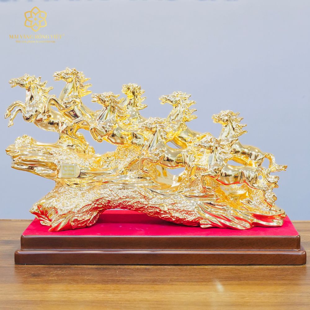 Mã Đáo Thành Công: Ý Nghĩa Biểu Tượng Và Các Tác Phẩm Cao Cấp