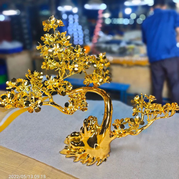 Mai mạ vàng 24k tại Mai Vàng Rồng Việt có giá thành hợp lý nhất trên thị trường