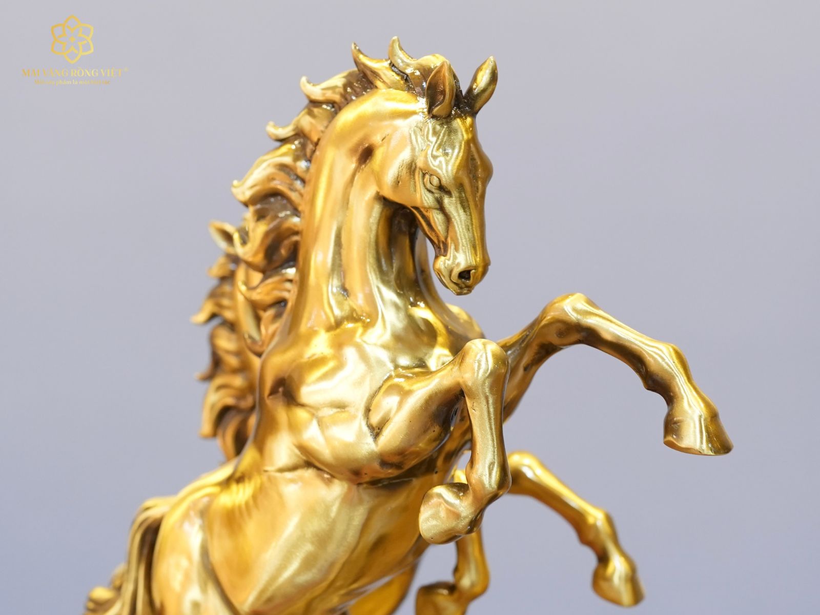 Ngựa trước của tượng song mã thịnh vượng mạ cổ điển cao 30cm