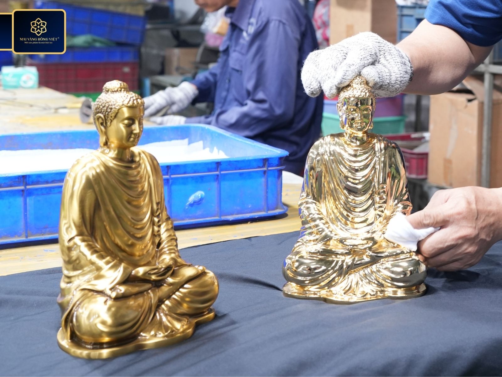 Mạ Vàng 24K Cho Tượng Phật Thích Ca Mâu Ni