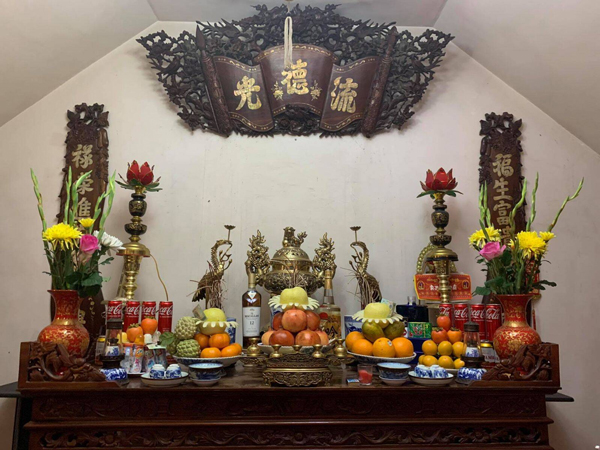 Lưu ý khi trang trí bàn thờ ngày Tết