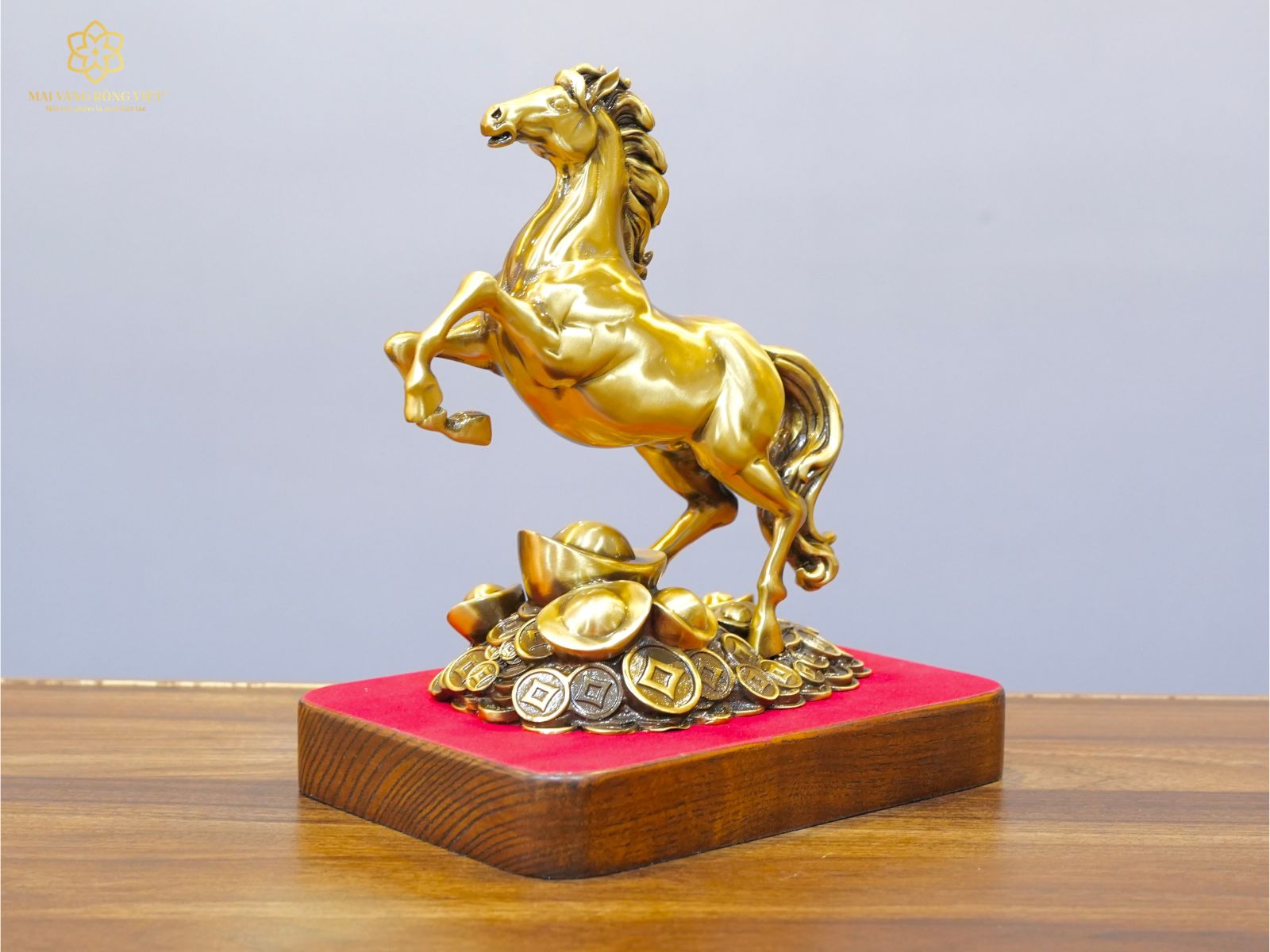 Công dụng trang trí của tượng Kim Mã Đại Phát bằng đồng cao 20cm