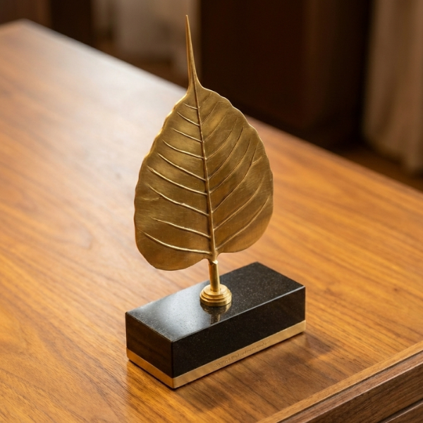 Từng đường gân lá nhỏ nhất cũng được hiện lên một cách sắc nét