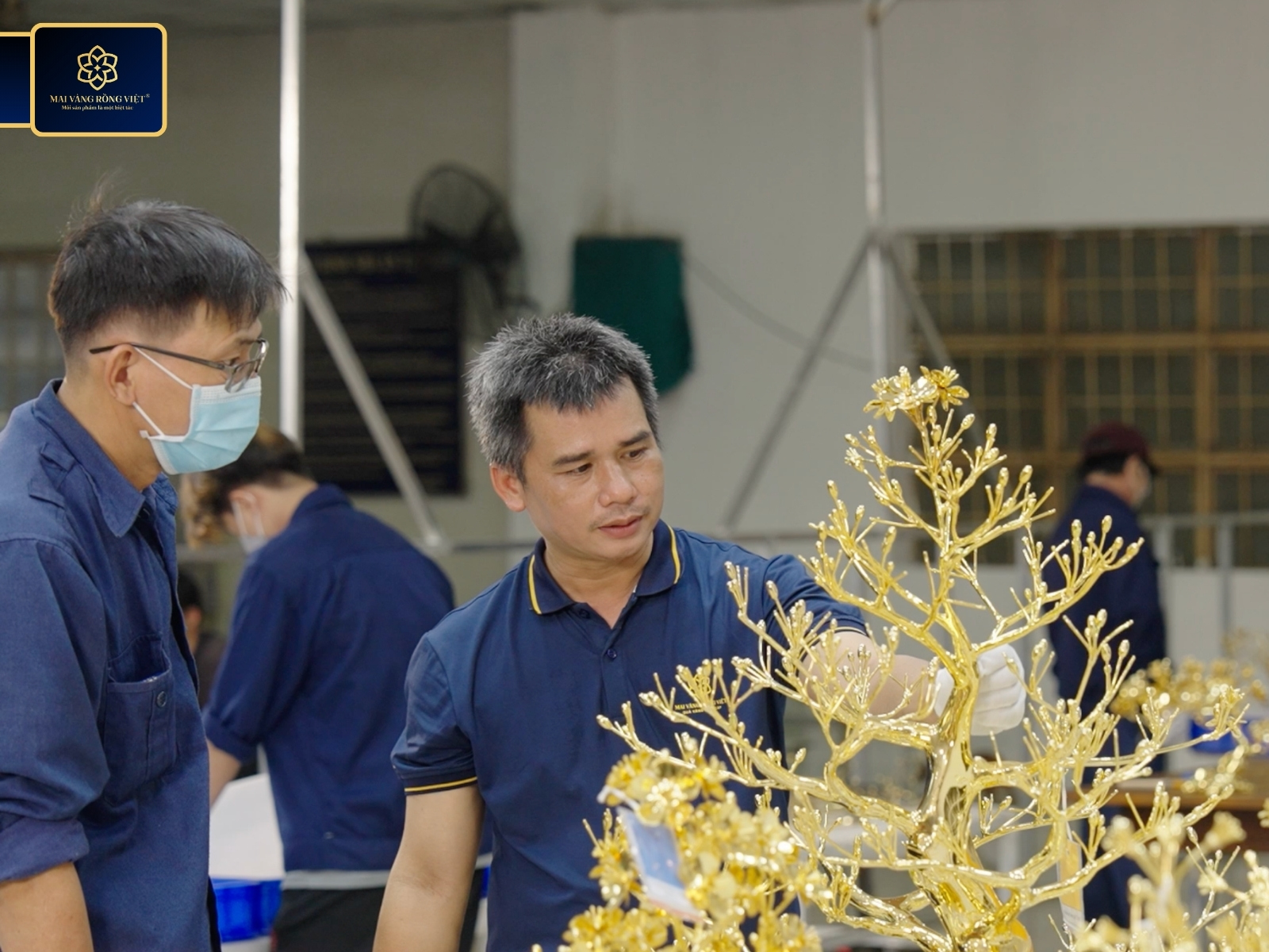 năng lực mạ vàng tại xưởng Mai Vàng Rồng Việt