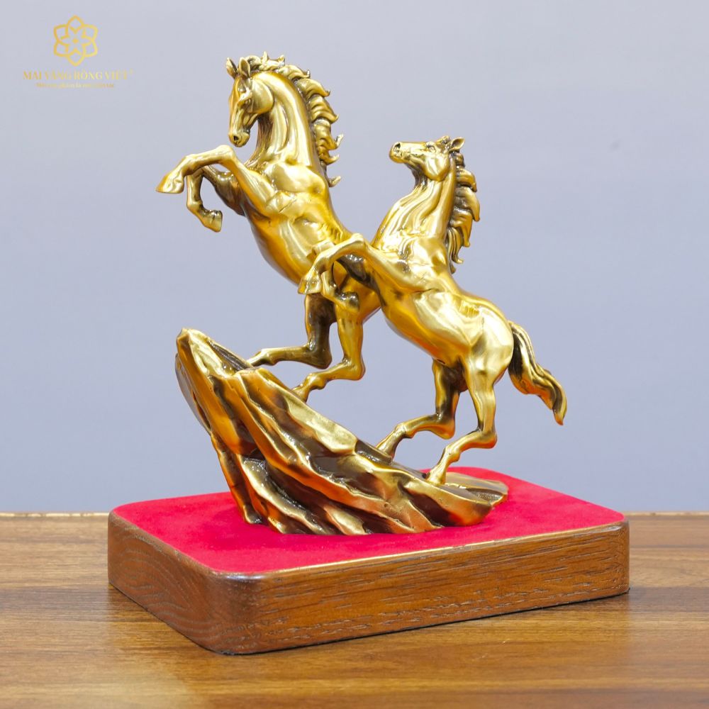 Ý nghĩa tình cảm tượng song mã thịnh vượng bằng đồng cao 20cm