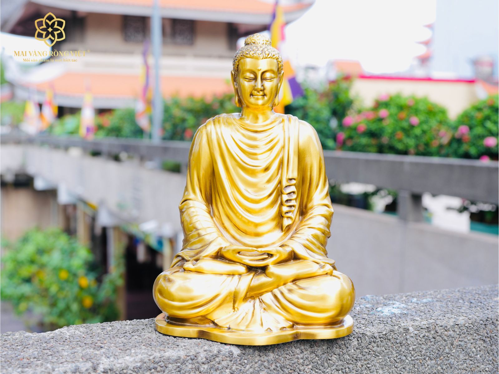 Công dụng tượng Đức Phật Thích Ca Mâu Ni bằng đồng mạ cổ điển