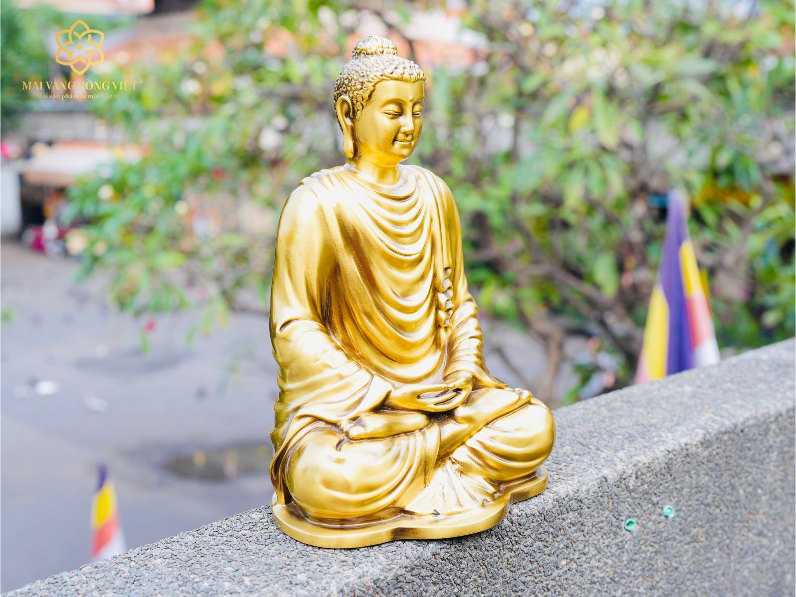 Ý nghĩa tượng Đức Phật Thích Ca Mâu Ni bằng đồng mạ cổ điển