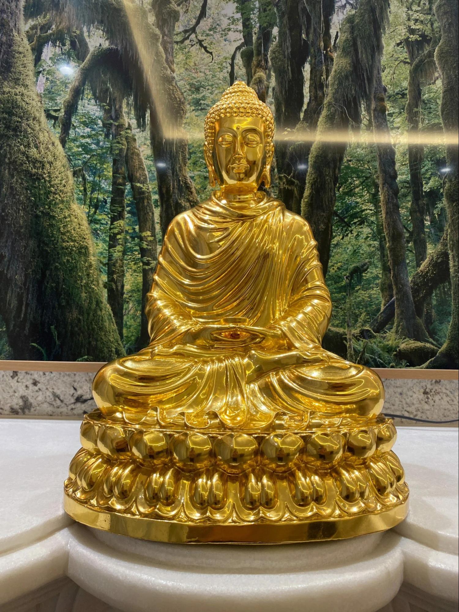 Tượng Phật Thích Ca Mâu Ni mạ vàng