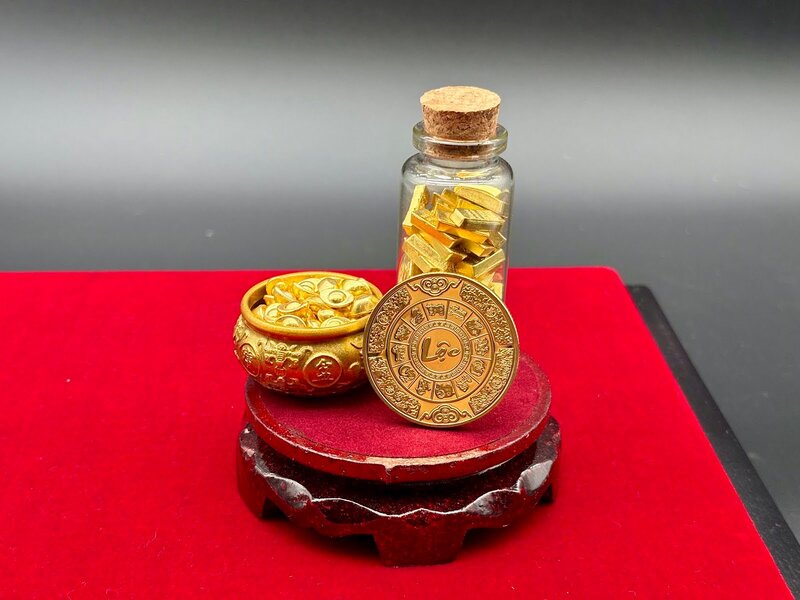 Vật phẩm phong thủy Móc khóa tuổi Ngọ