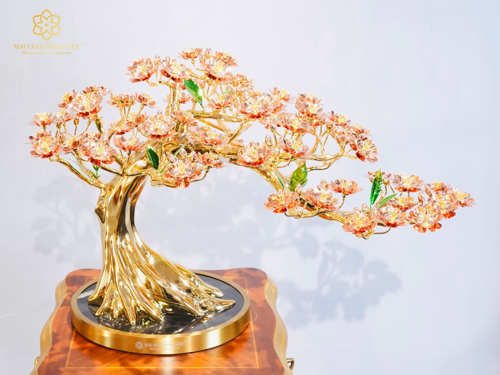 Ý nghĩa của cây Đào Bạt Phong Mạ Vàng 24K Mix Rose Gold