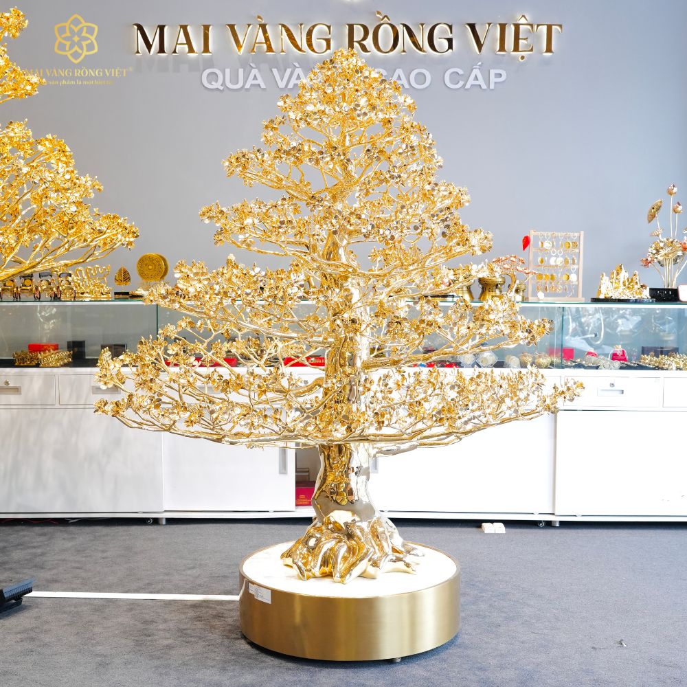 Cây Mai Đại Phúc Mạ Vàng 24K Cao 1m8