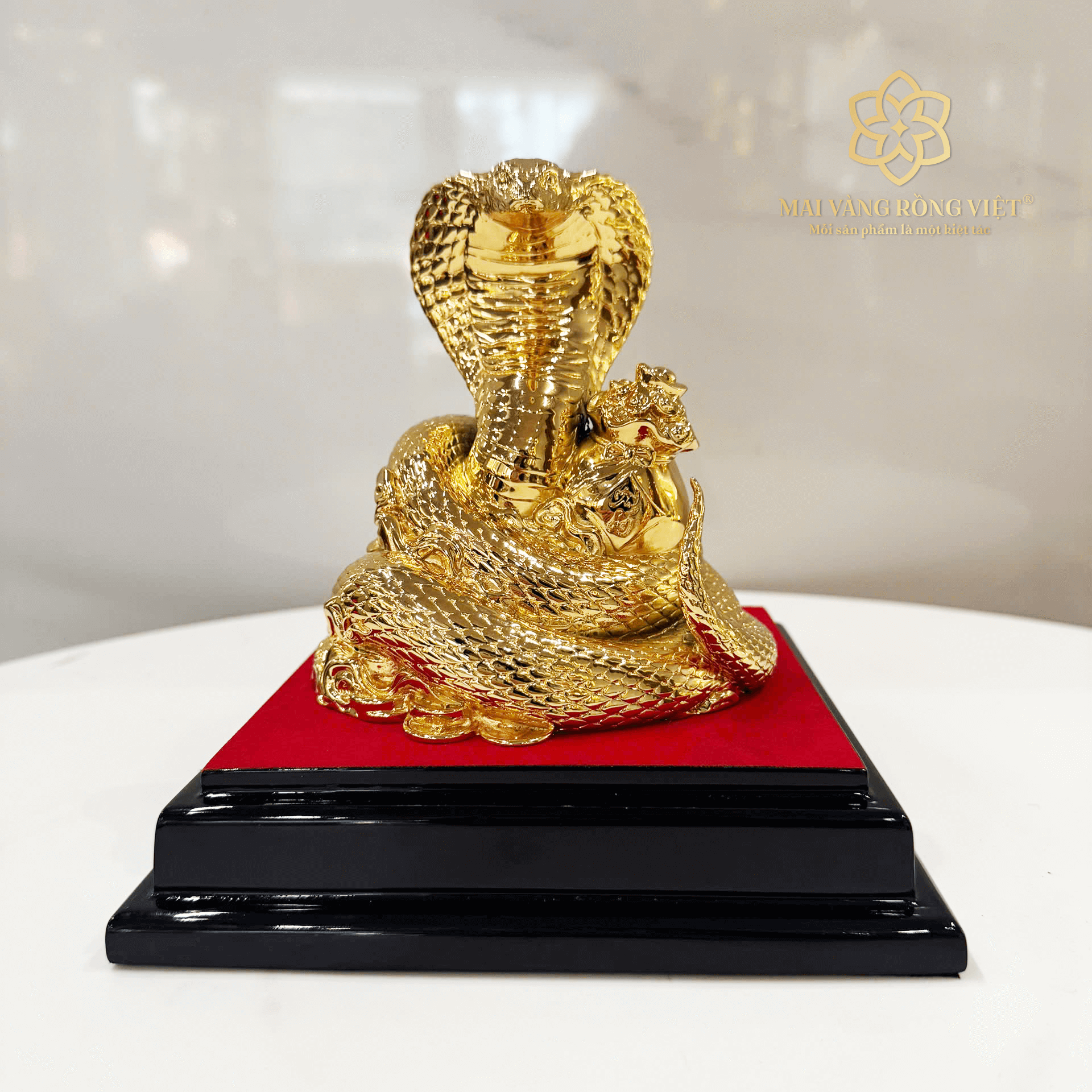 Tượng Rắn Mạ Gold