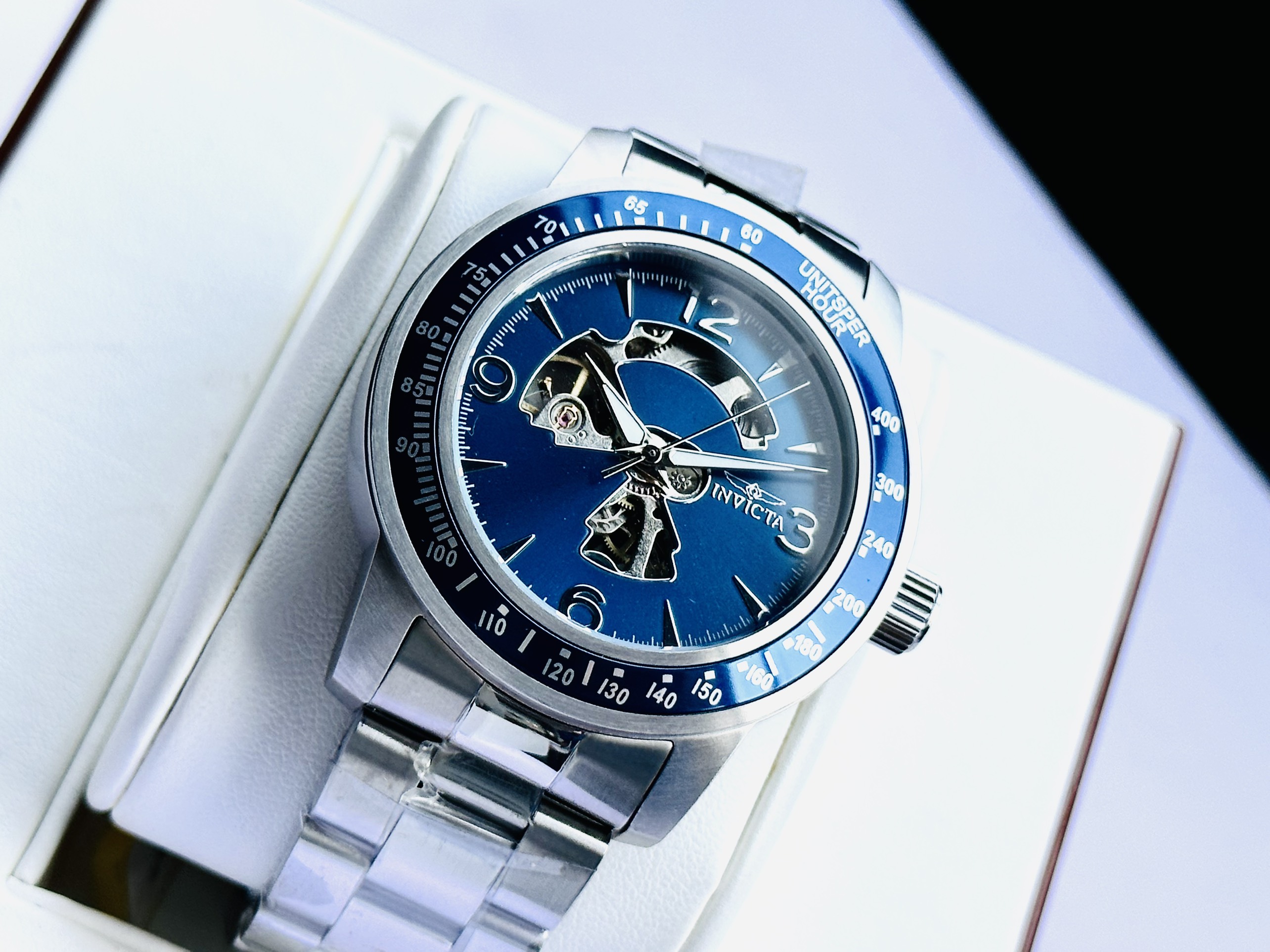 Đồng Hồ Nam Invicta Automatic Blue Skeleton 38549 Chính Hãng
