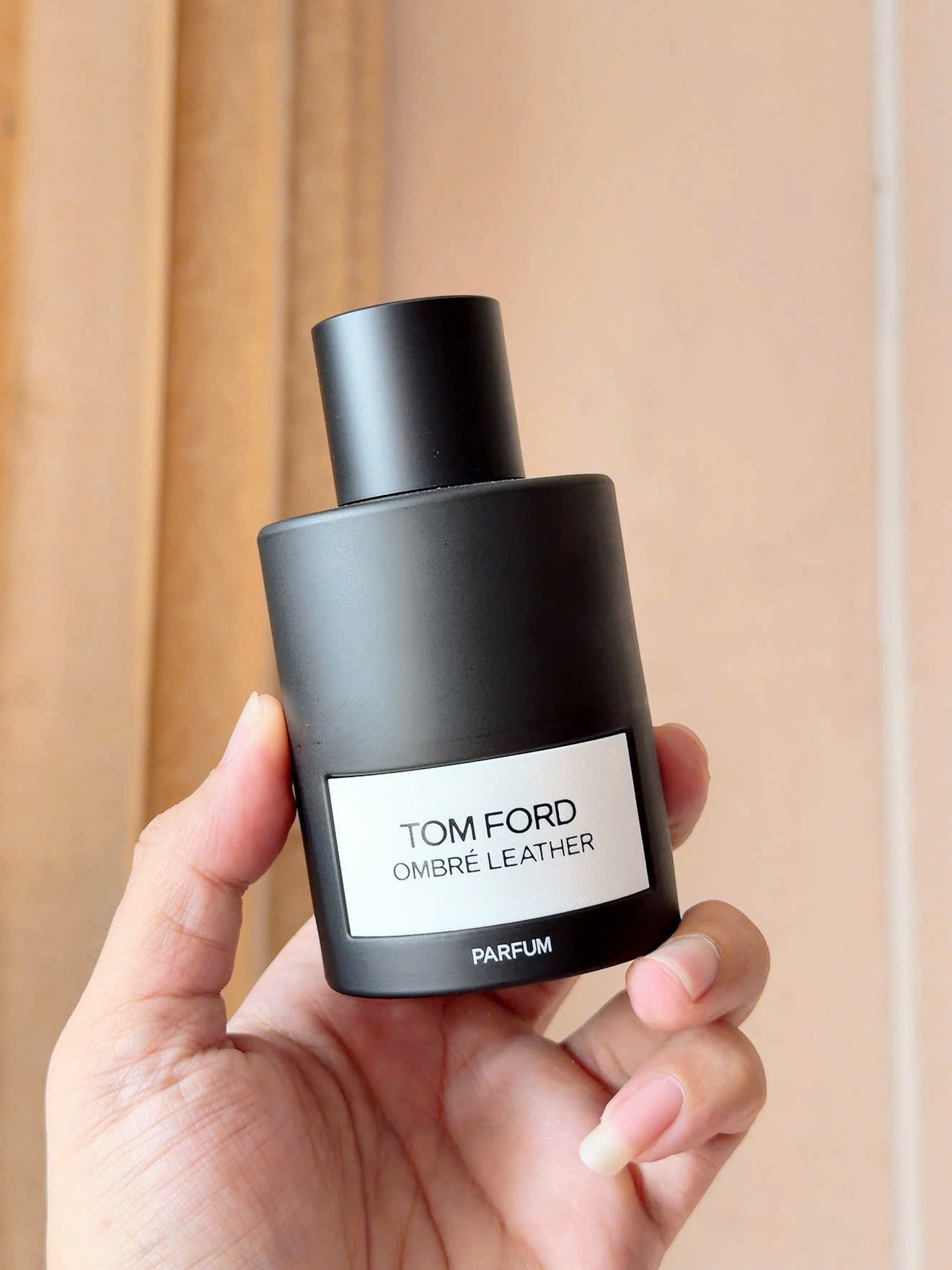 Nước hoa nam Tom Ford Ombré Leather Parfum ( tester hộp đen như ảnh 100ml)