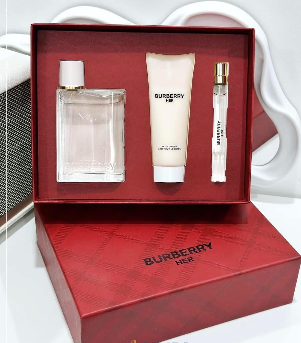 Set nước hoa nữ Burberry Her EDP