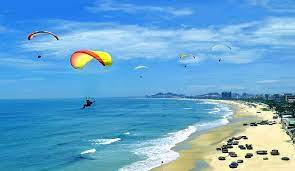 Da Nang Lays Path For Wheel-Chair Users At Beach