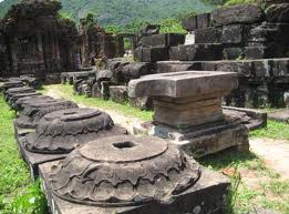 DL006 - MY SON HOLLYLAND DELUXE TOUR