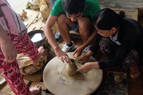 HOI AN REAL FAMER AND SKILLFUL ARTIST