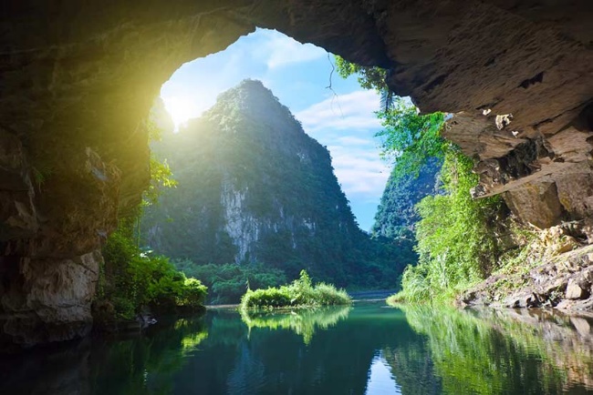 HOA LU – TRANG AN BOAT TRIP – MUA CAVE FULL DAY TRIP