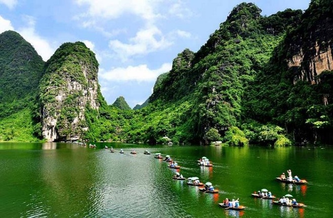 HOA LU – TRANG AN BOAT TRIP – MUA CAVE FULL DAY TRIP