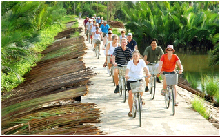 TRA QUE VEGETABLE VILLAGE AND CAM THANH COCONUT JUNGLE ECO TOUR