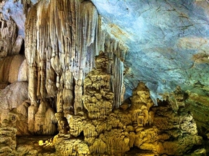 PARADISE CAVE 1 DAY - QUANG BINH PROVINCE