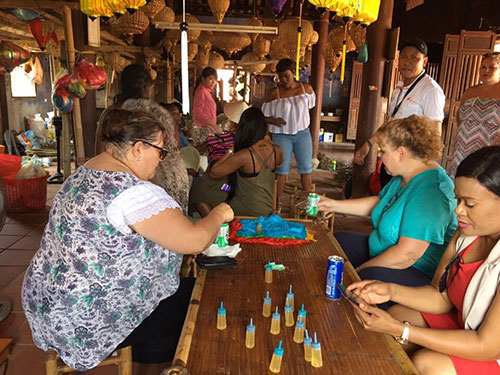TRA QUE VILLAGE AND MAKING LANTERN LEARNING TOUR