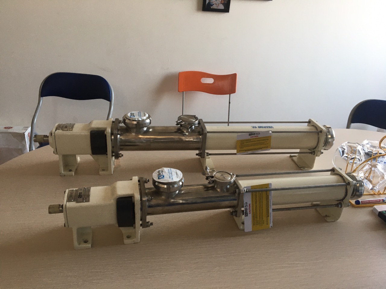 Bơm hóa chất trục vít có đặc điểm gì? 