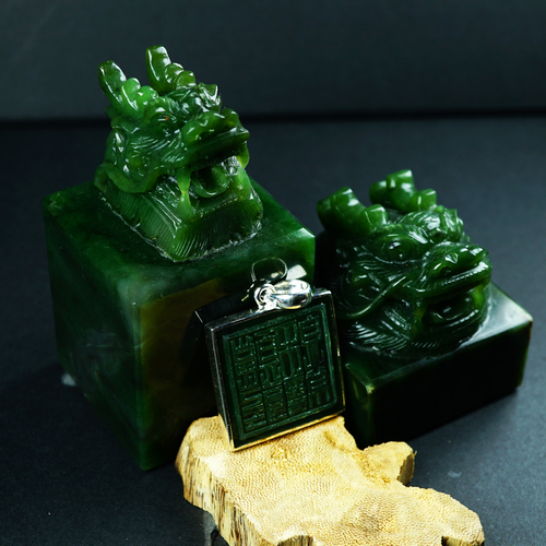 ẤN ĐỀN TRẦN