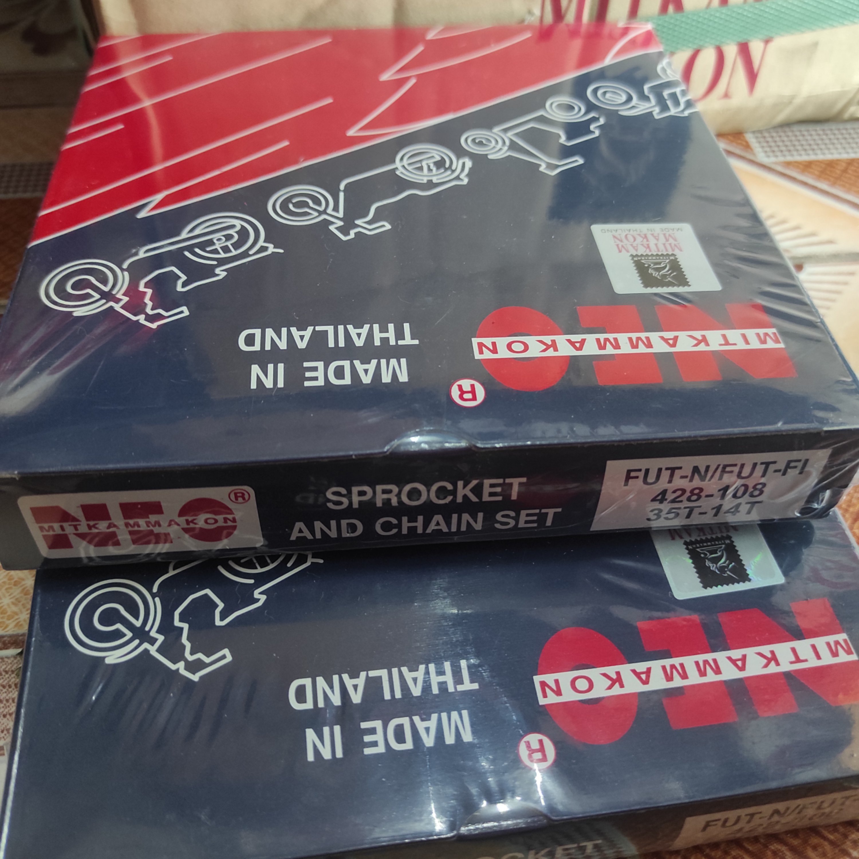 nhông xích neo fu125