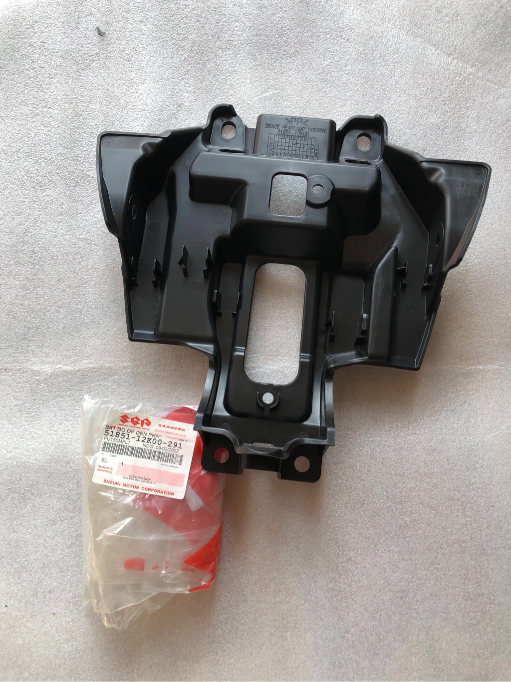 Bat Đồ Ốp Đèn Pha Raider