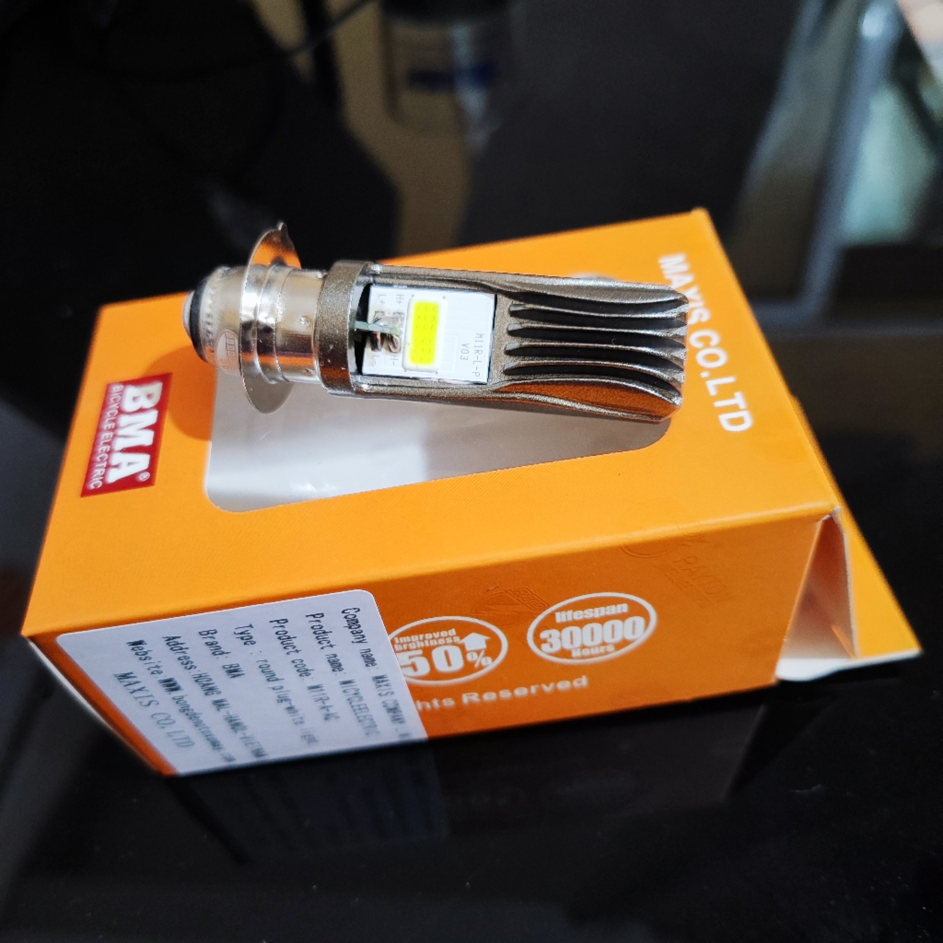 Bóng Led M11R B T19 hộp cam BMA- DREAM