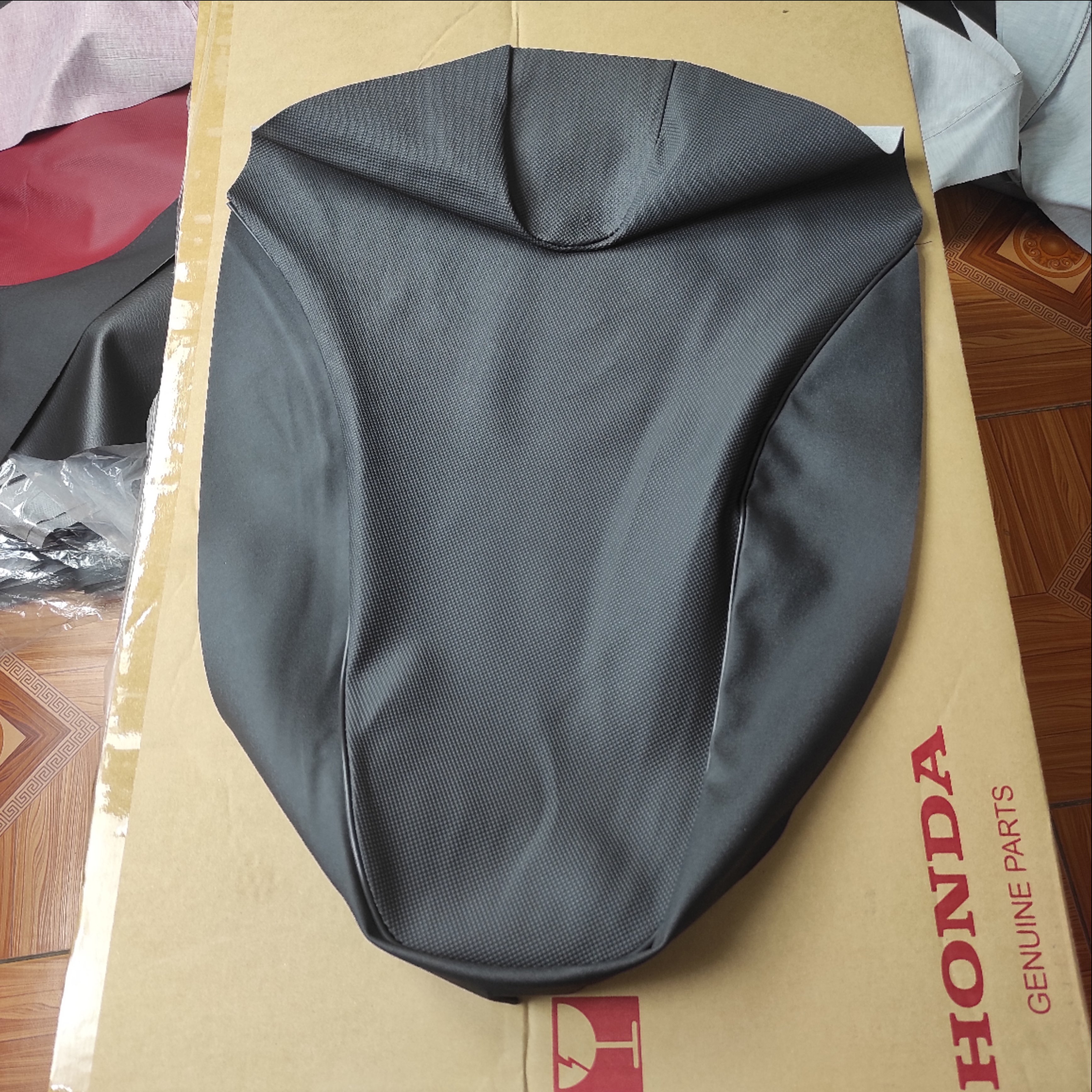 Vỏ yên Wave S110