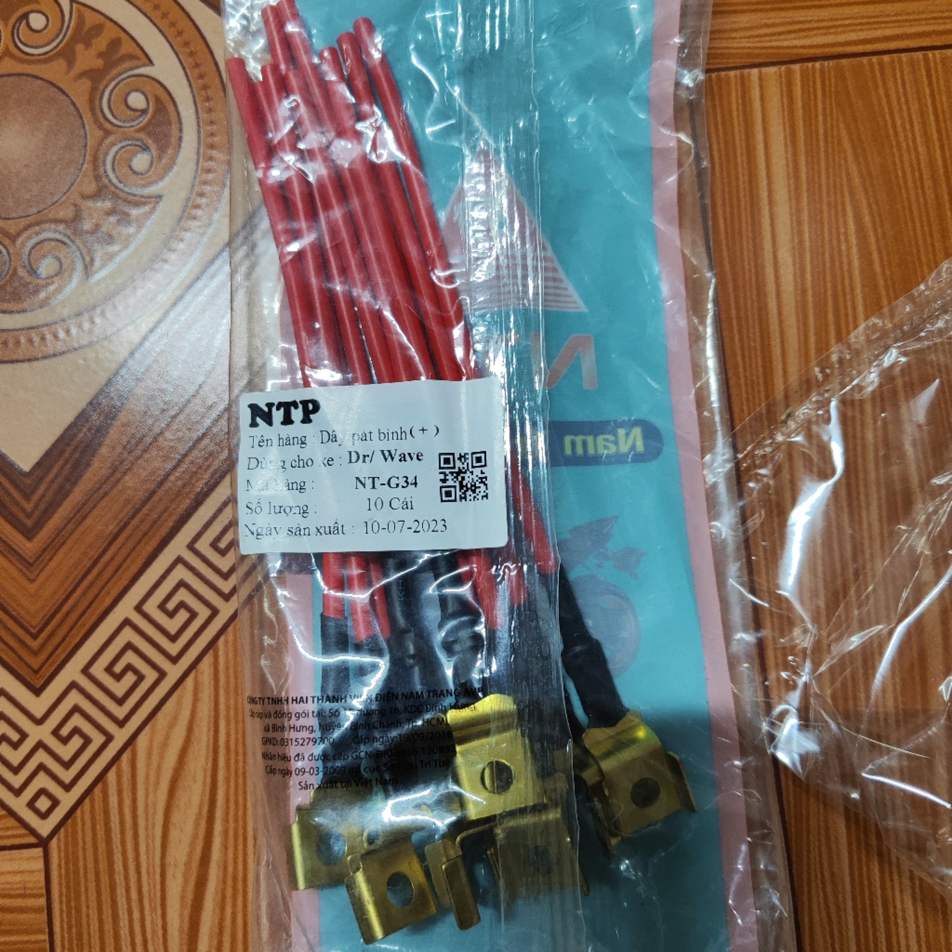 Pát bắt bình điện (+)Nam Trang - NTP( Có dây)