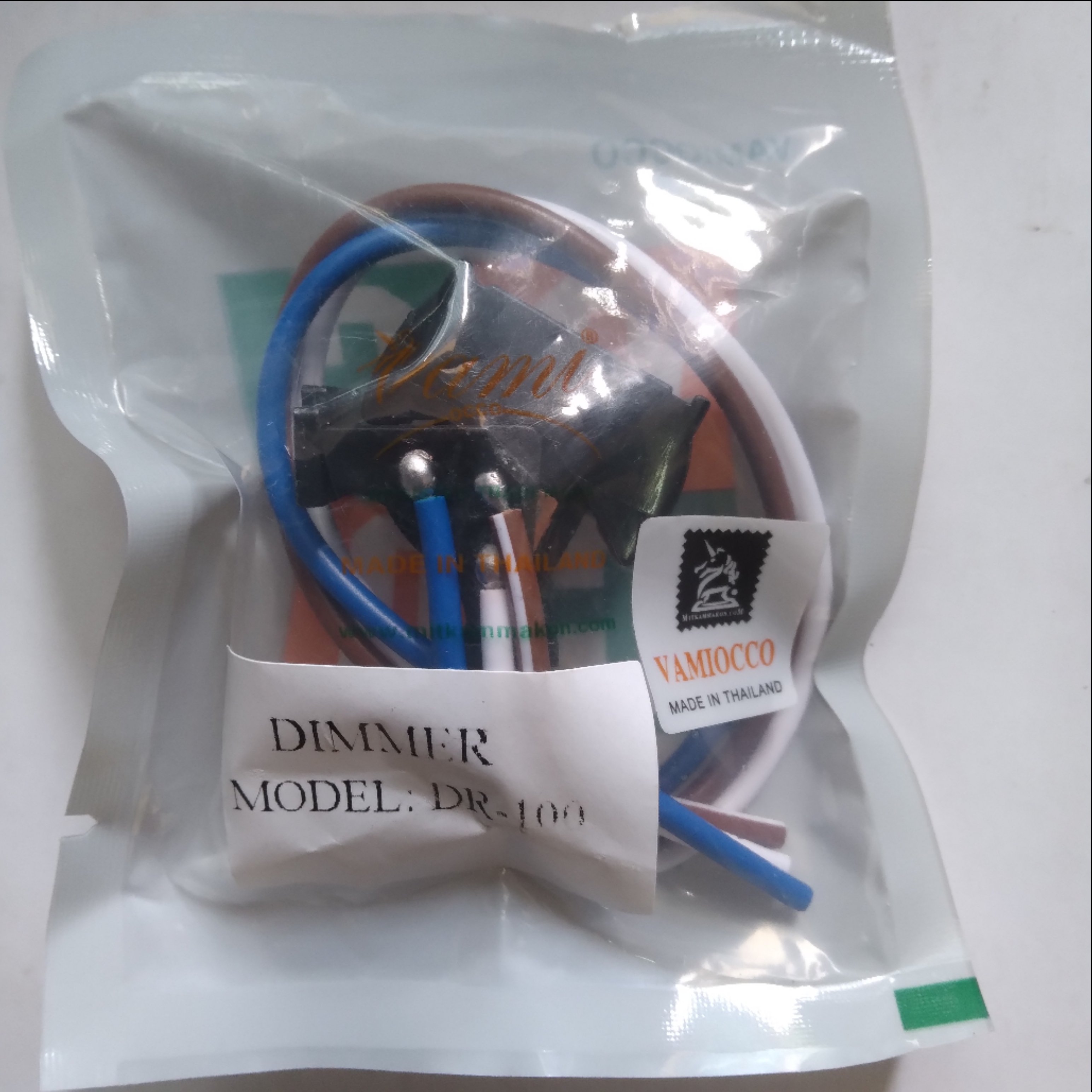 Công tắc pha cốt DR.100 Thailan