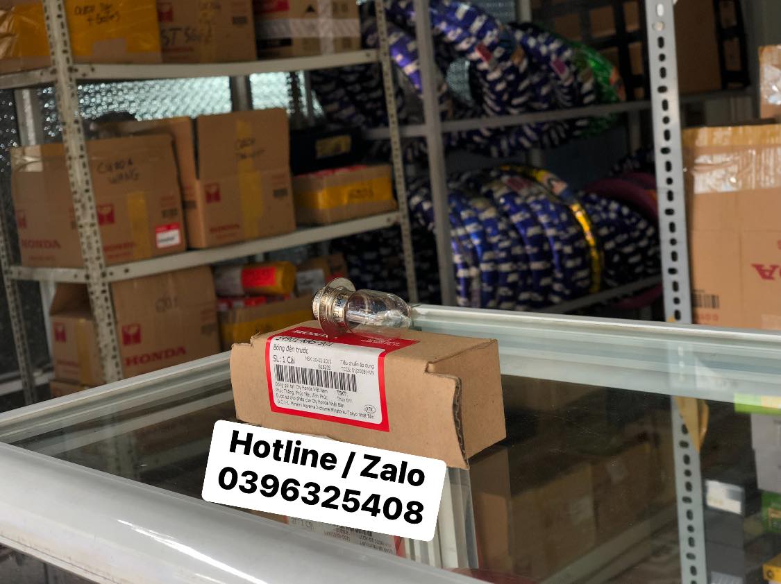 Bóng đèn trước