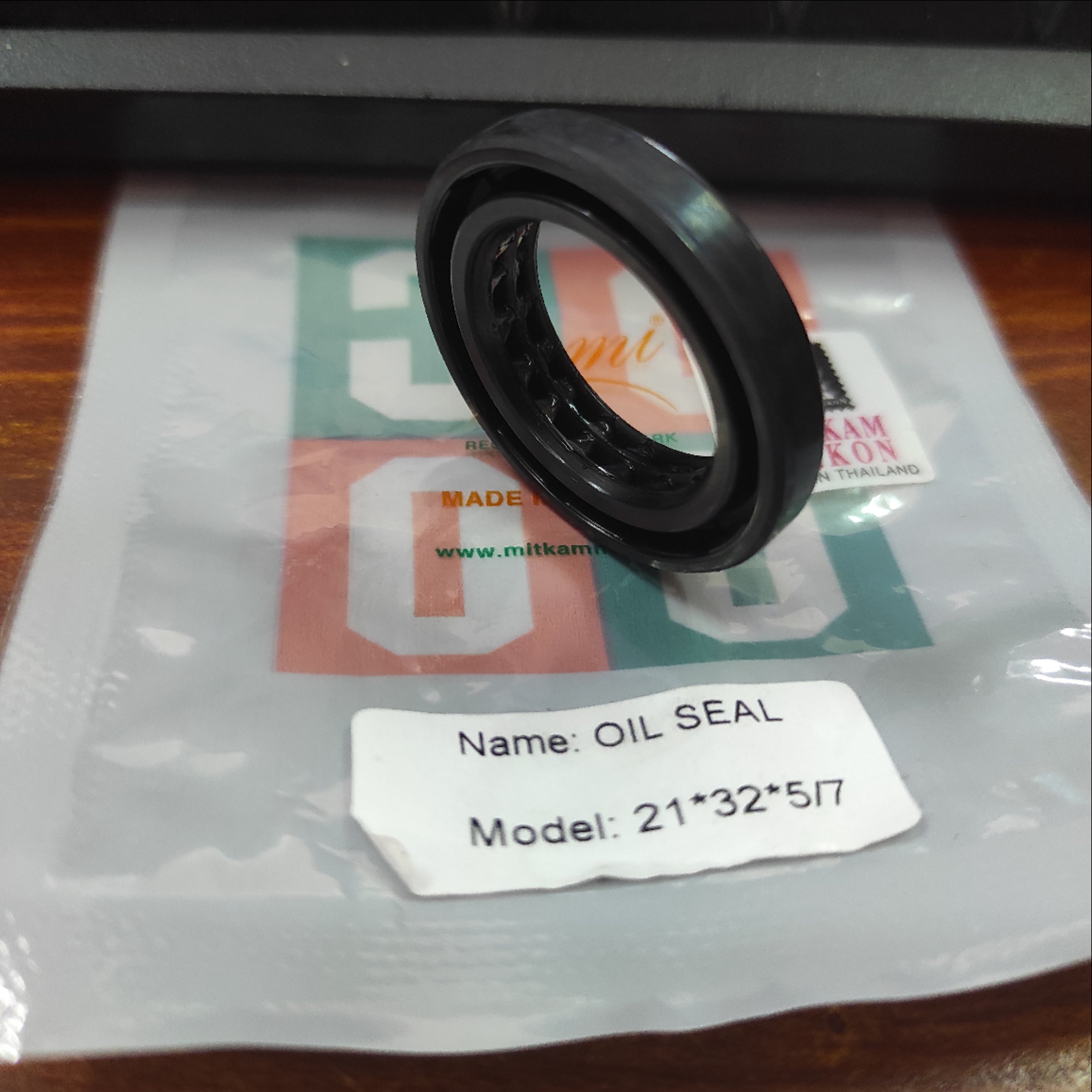 Phớt bi 6201 21*32*5/7 Thailan