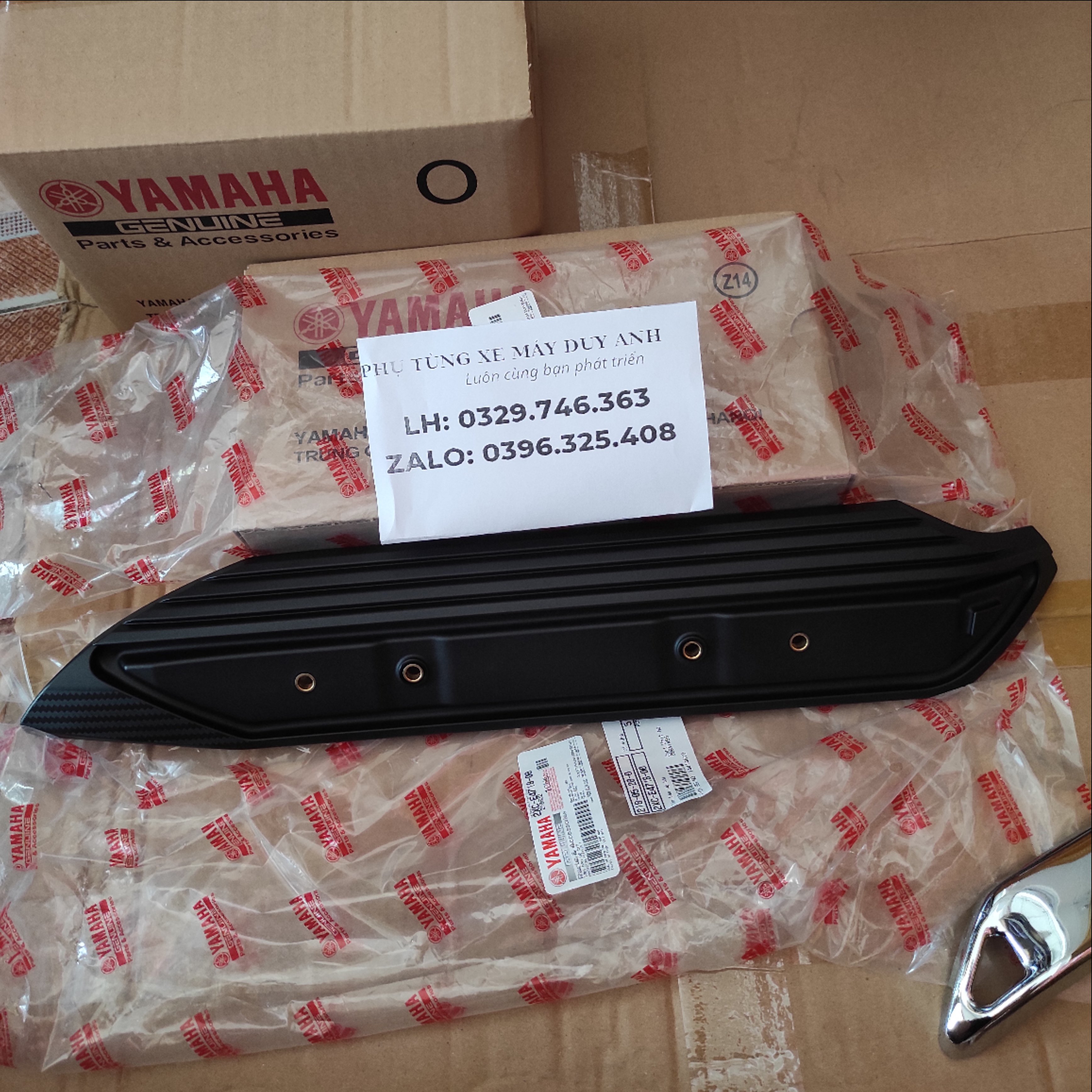 Tấm bảo vệ bô1