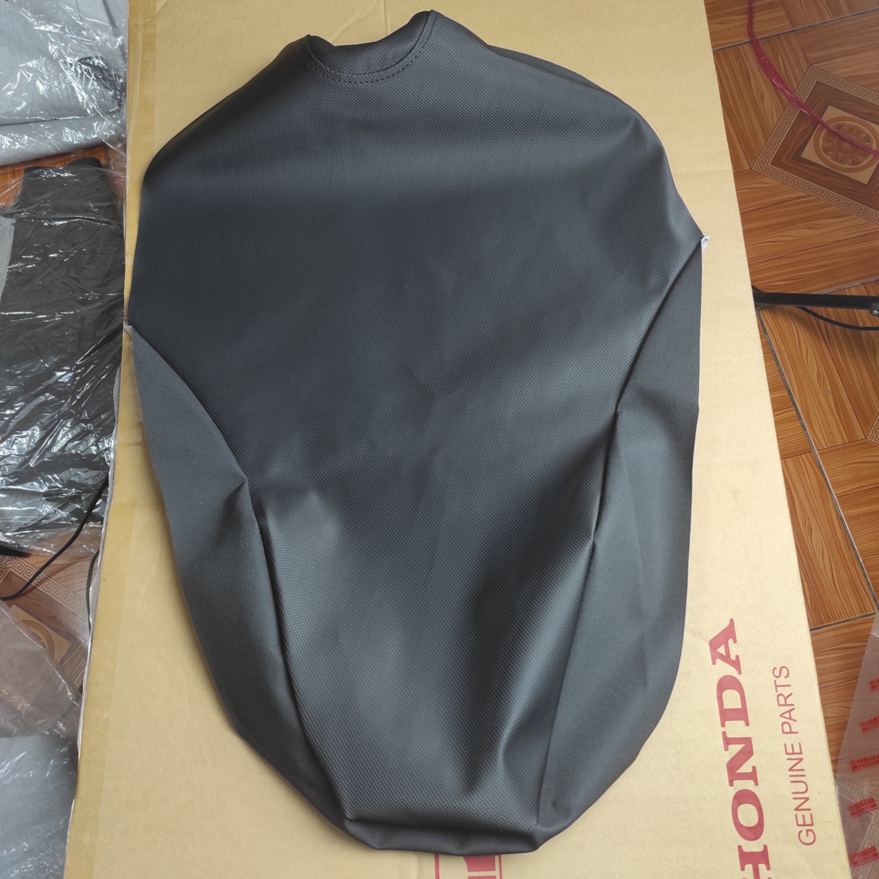Vỏ yên Rsx Fi/Blade số