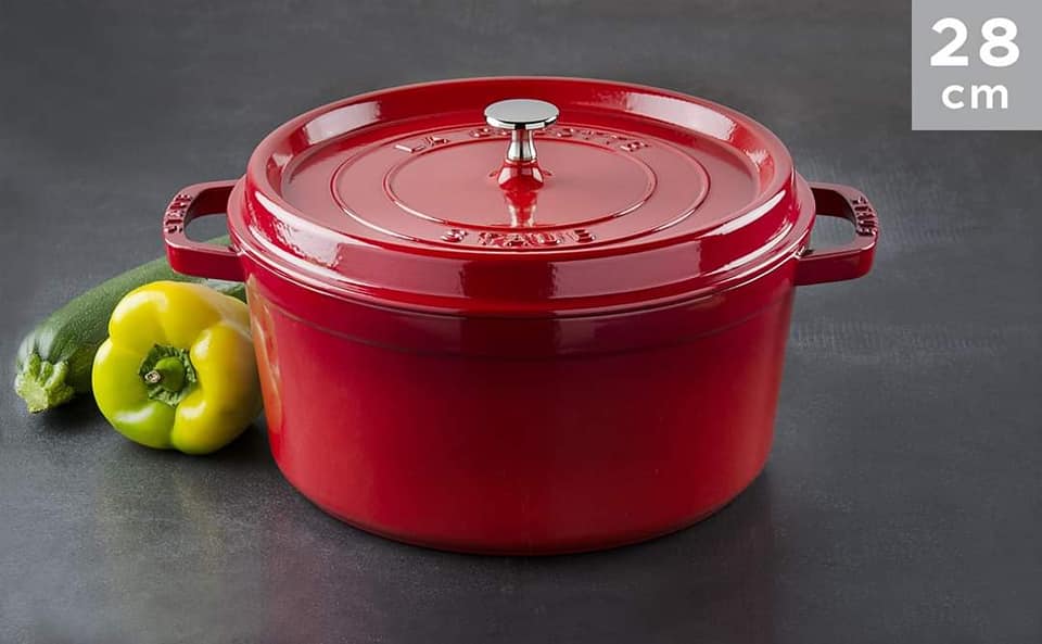 Nồi gang đúc Staub Cocotte Ronde (Màu Đỏ CHERY) 28cm [Xách tay Đức giá gốc]