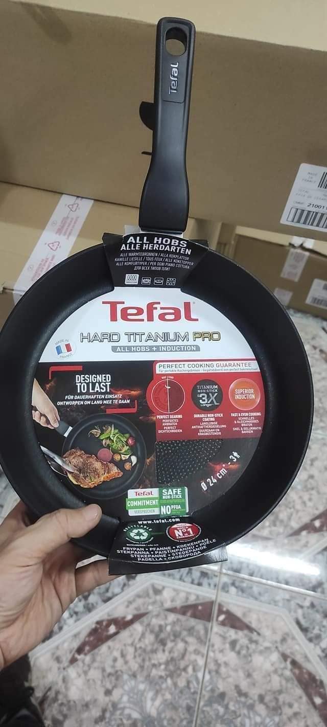 Chảo rán chống dính Tefal Hard Titanium Pro [Xách tay Đức giá gốc]