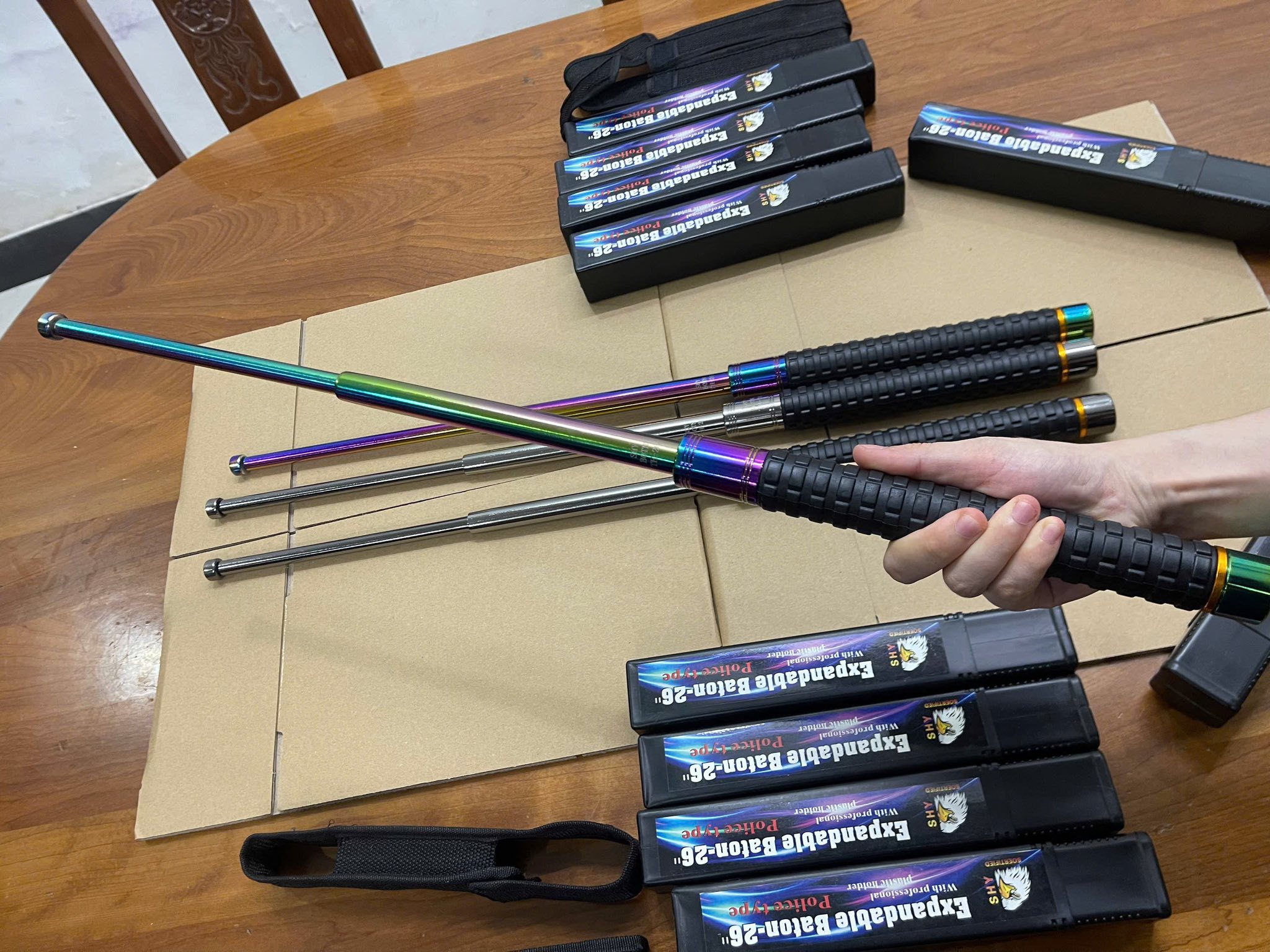 Tìm Hiểu Về Đặc Điểm Chung Của Gậy Baton Trong Tự Vệ Phòng Thân